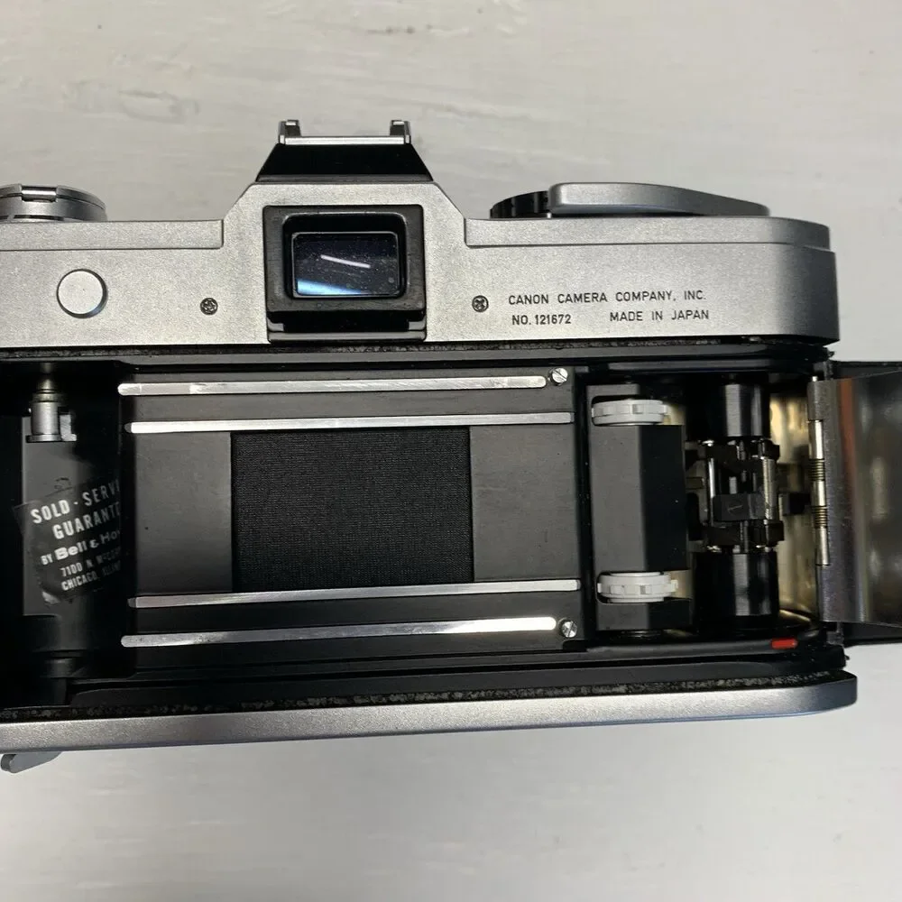 Canon TL QL 35mm Film SLR Camera w. FL 50mm 1:1.8 Lens -Light- Not Tested - USA